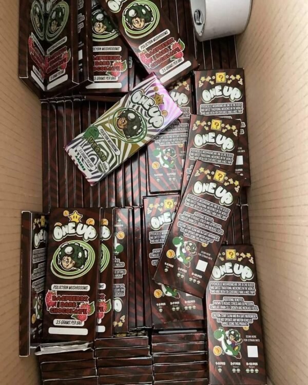 Buying-One-Up-Psilocybin-Mushrooms-chocolate-bars-Online-USA.jpg One Up Psilocybin Mushroom bar USA